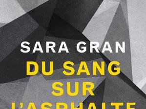 Du sang sur l'asphalte